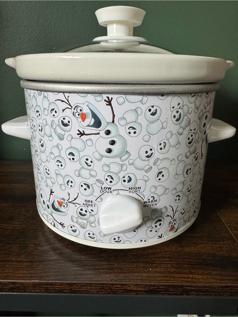 Disney Frozen 2 Olaf & Snowgie manual slow cooker 2 quart